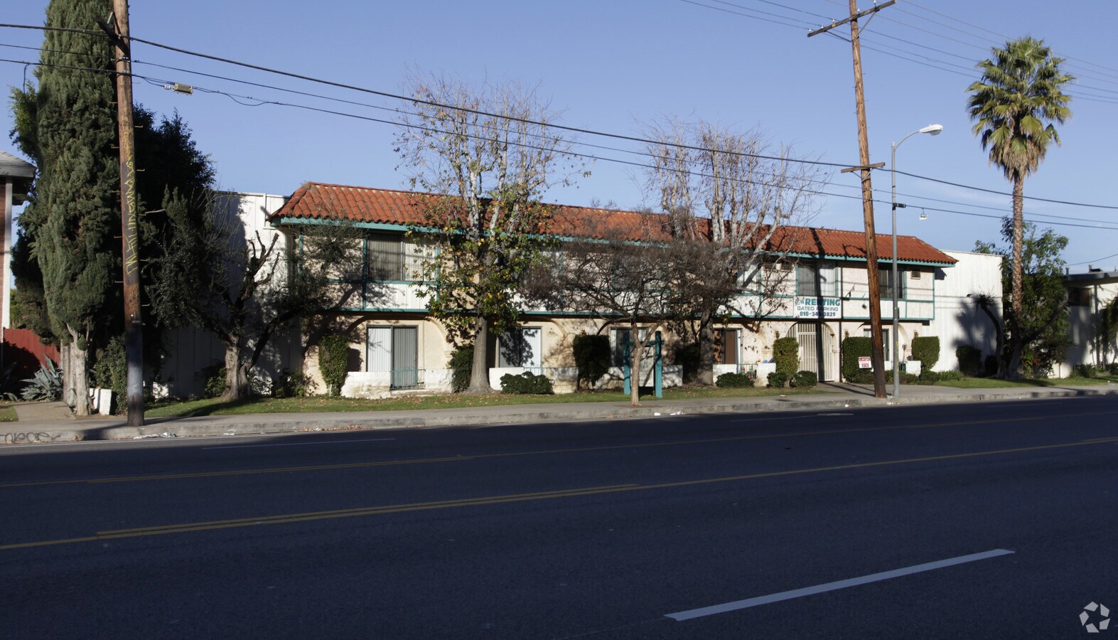 Photo - Reseda Vista