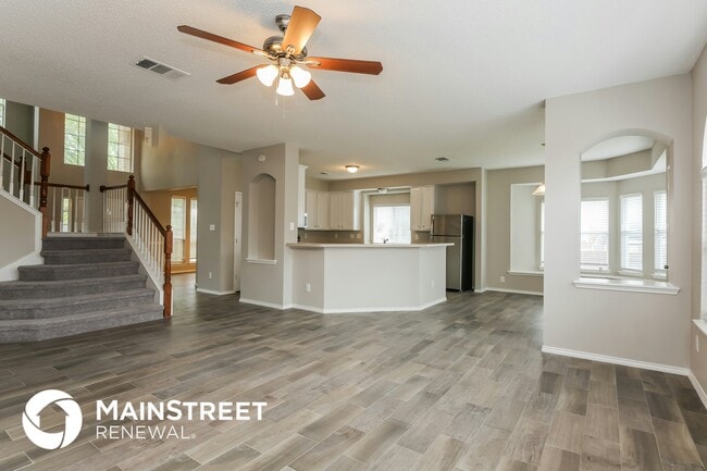 Photo - 721 Magnolia Trail