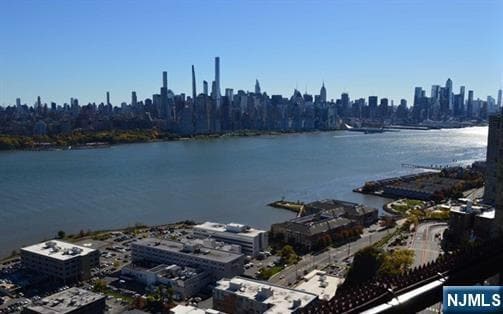 Building Photo - 7855 JFK Blvd E Unit 30 I