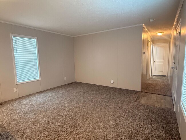 Photo - 38039 St Tropez Dr