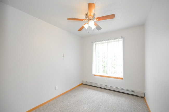 Photo - Oak Hills Manor