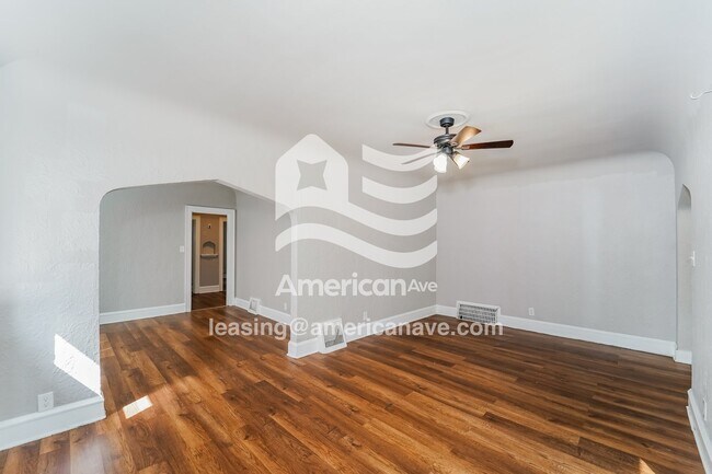 Photo - 3915 N 40th St