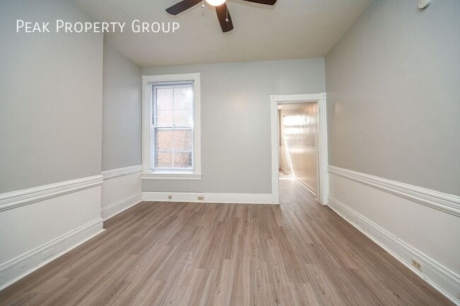 Photo - 2363 W Clifton Ave