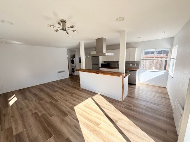 Photo - 11235 37th Ave SW Unit C