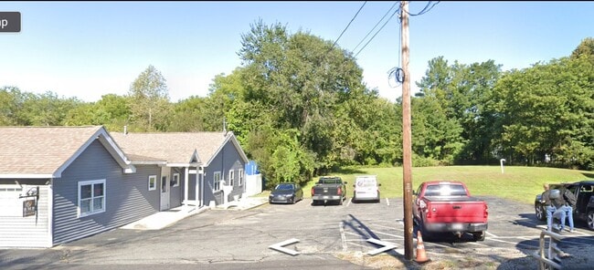 Building Photo - 1135 Washington St Unit 1135B Rental