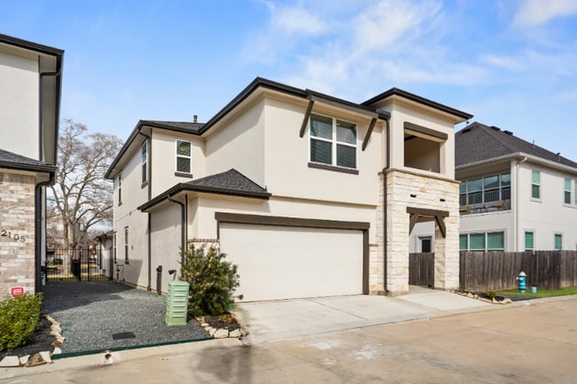 Photo - 2107 Pueblito Dr