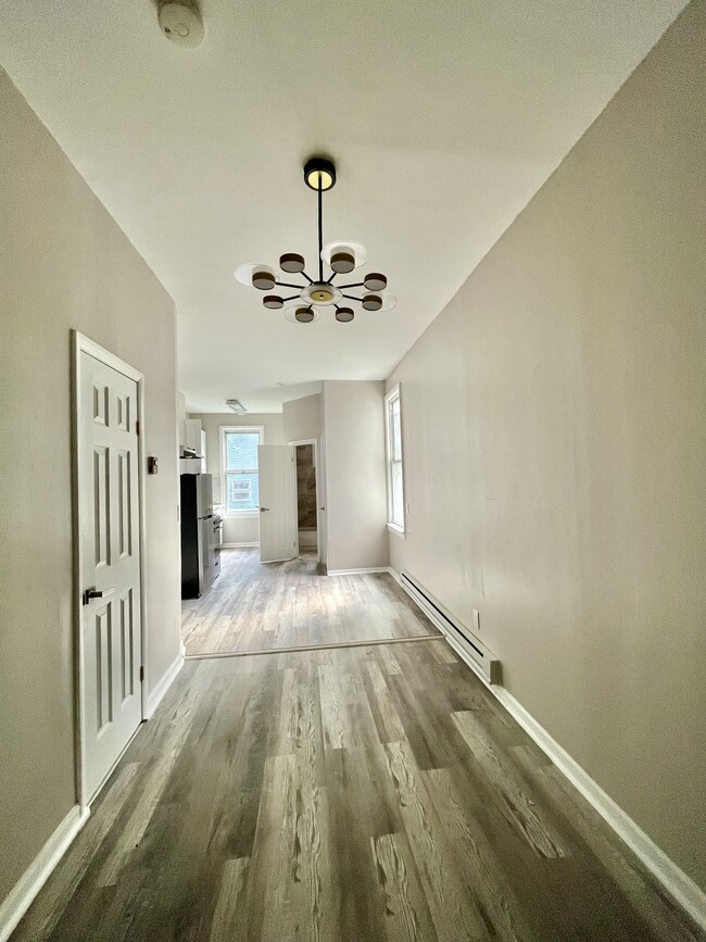 111 Prospect St 1R - 108 Prospect St Unit 1R