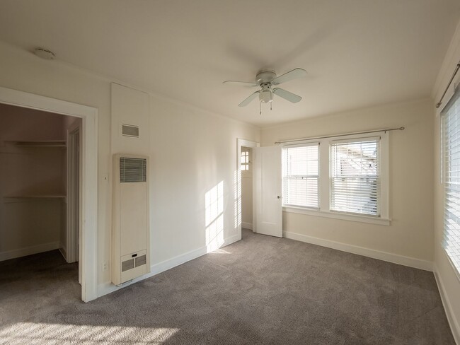 Photo - Bright & Inviting 1BR in the Heart of North Alhambra Unit 803 1/2