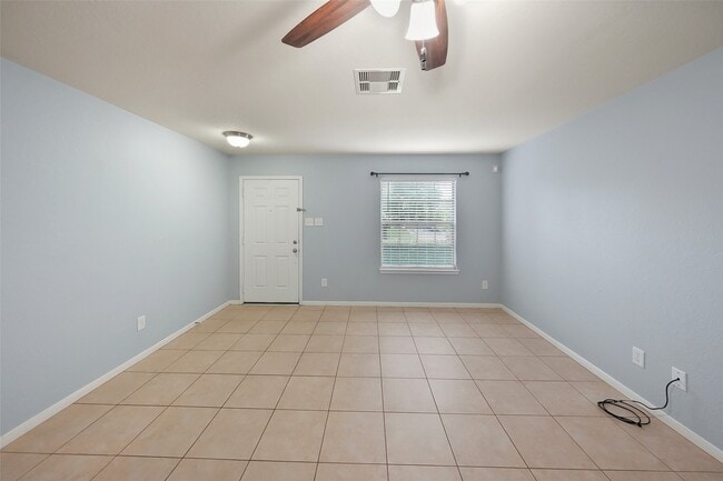 Photo - 4513 Clemwood Ln
