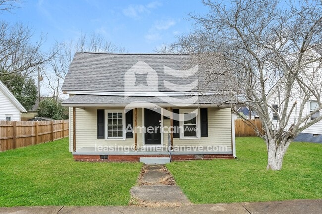 Photo - 204 Woodside Ave