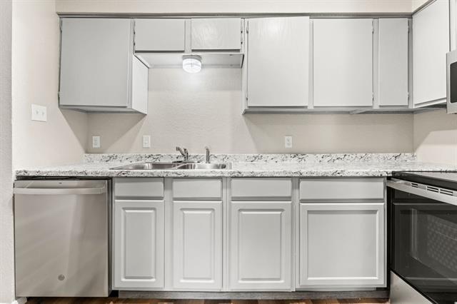 Photo - 2512 Windy Pine Ln