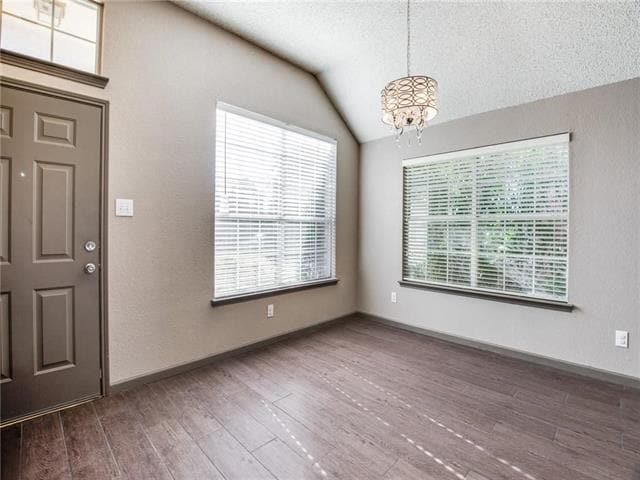 Photo - 1521 Broadmoor Dr