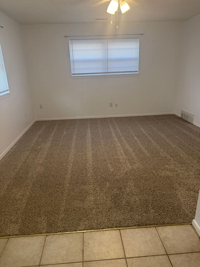 Photo - Beautifully updated home in a quiet Yukon neighborhood!