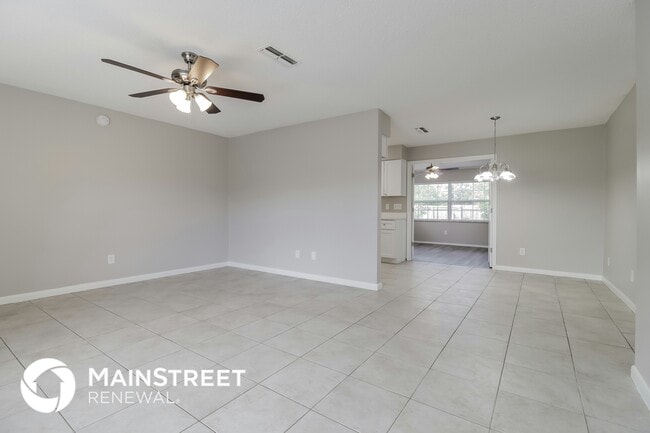 Photo - 1107 Loblolly Ln