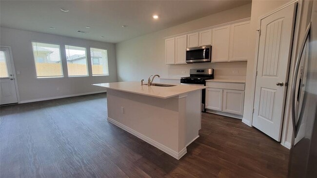 Photo - 115 Palo Pinto Dr