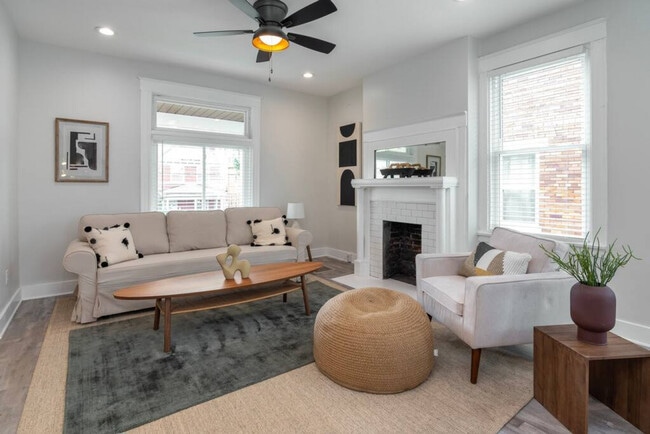 Photo - 2105 Burnet Ave Unidad ID1056017P