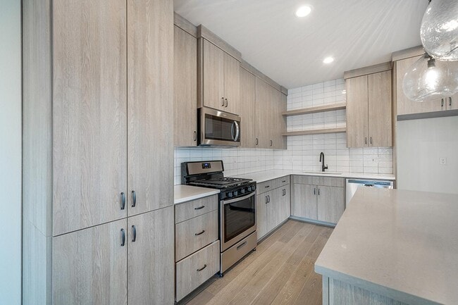 Photo - Luxurious University Park townhome near St Johns