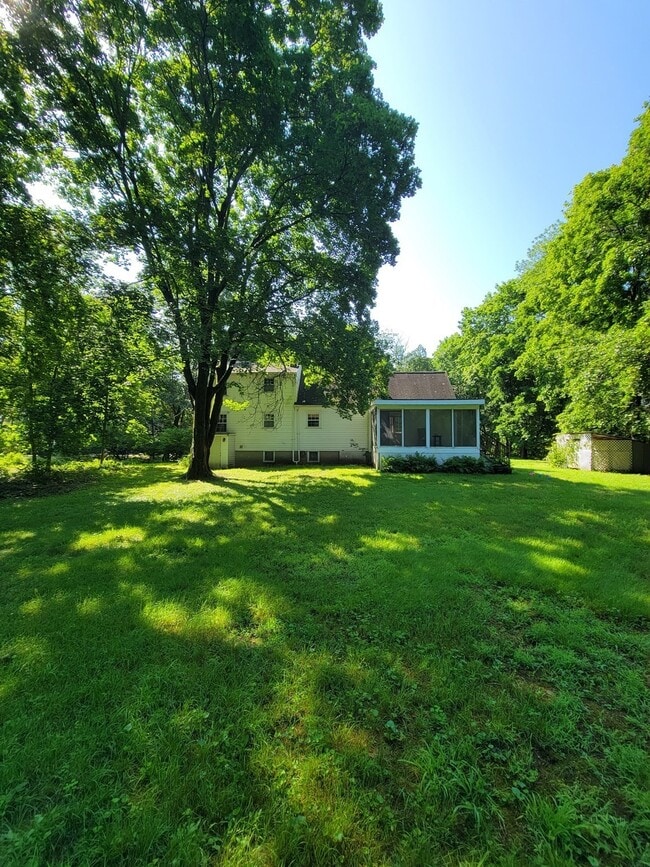 48 Andover St