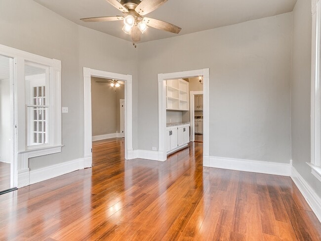 Photo - 9th St House