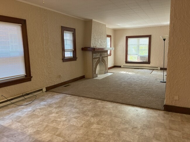 Photo - 1824 Elsmere Ave Unit #2