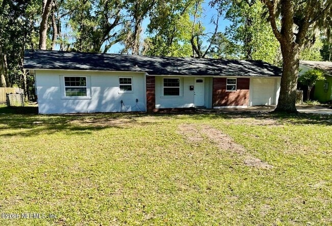 Photo - 7018 Bonnie Brae Ln