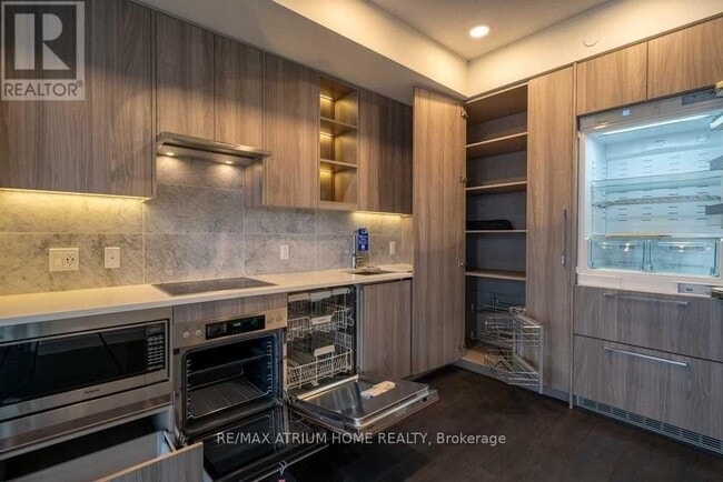 Photo - 95 McMahon Dr Unité 3801