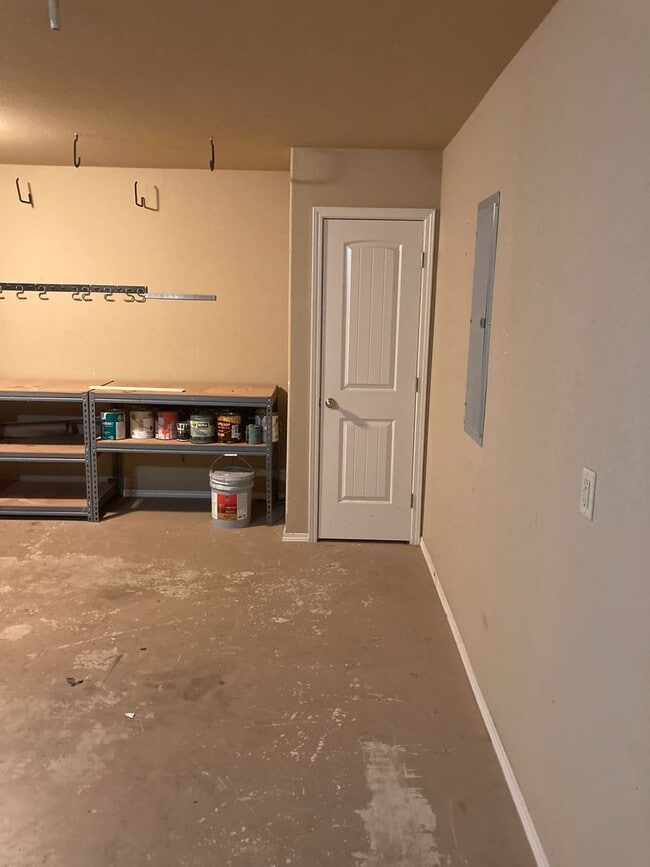 Photo - Beautiful Three bedroom two bath home in Sienna Estates!!!!