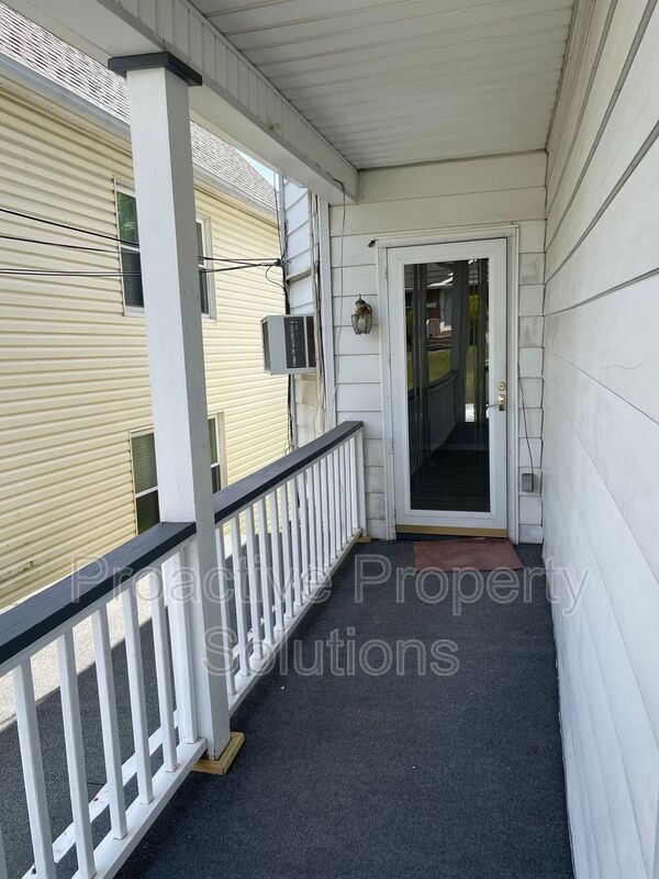 Photo - 67-69 New St House