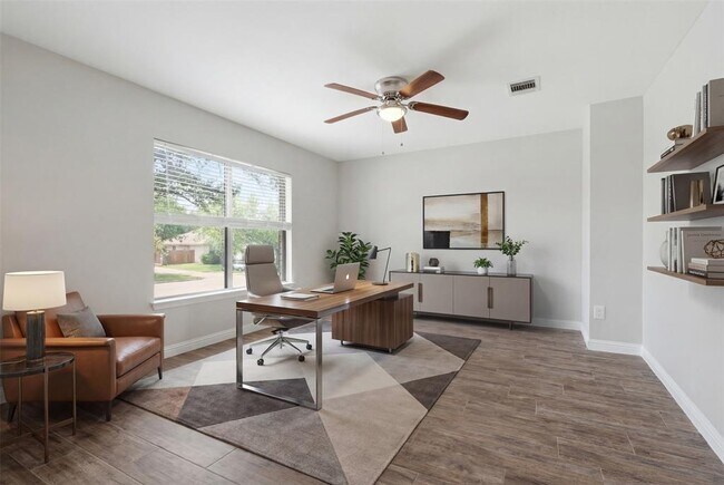 Photo - 1715 Ruthie Run