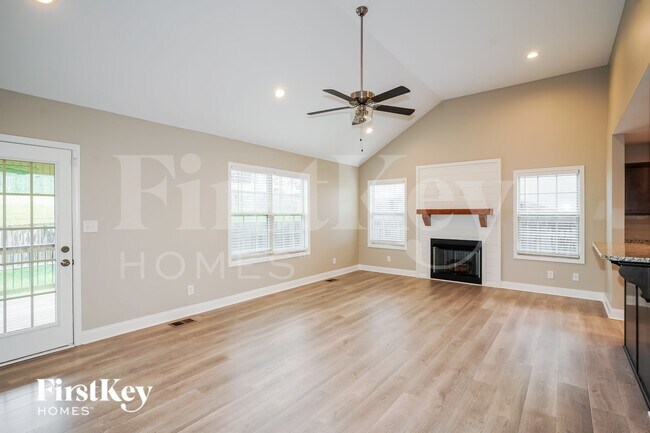 Photo - 791 Crestone Ln