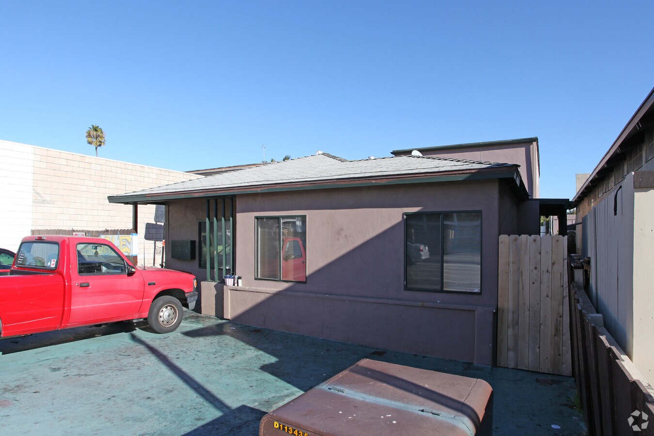 Photo - 5145 N Harbor Dr Apartments
