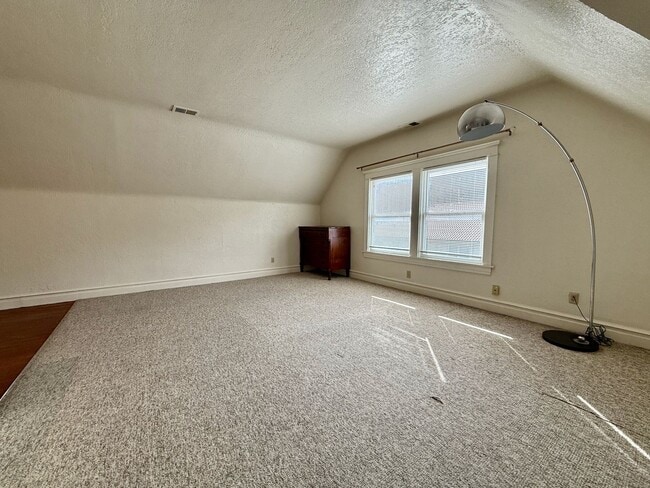 Photo - 3415 Locust St Unit 4