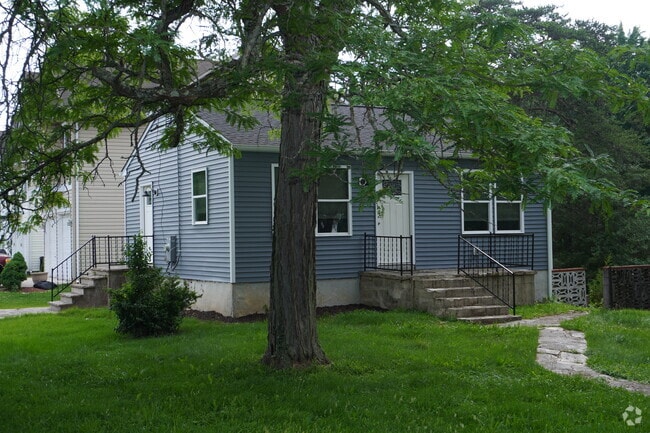 Building Photo - 7319 Castlemoor Rd Rental