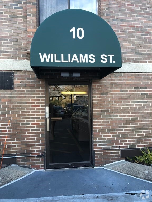 Building Photo - 10 Williams St Unit 27 Rental