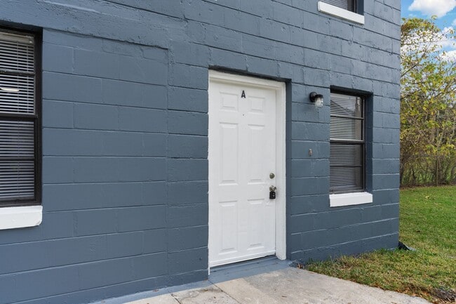 Photo - 460 S 3rd Ave Unit A