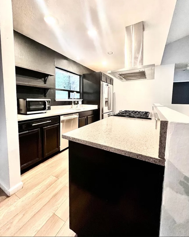 Photo - 27151 Lake Dr