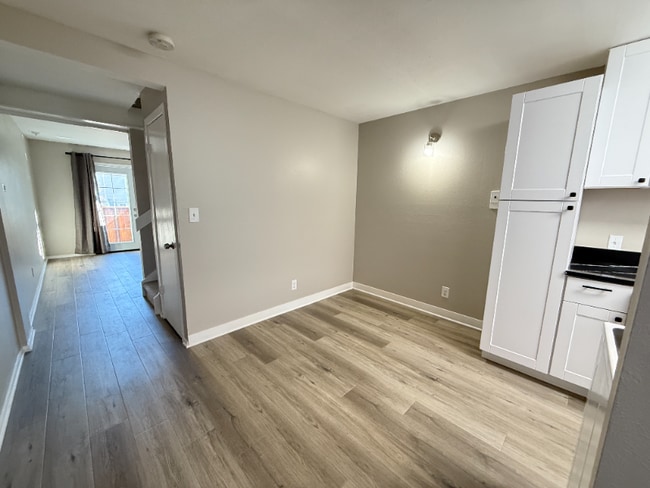 Photo - 1111 Maxwell Ave Unit 227