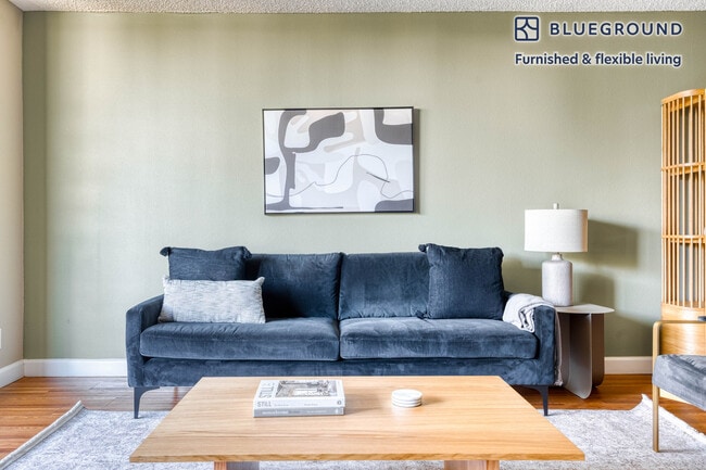 Photo - 20350 Stevens Creek Blvd Unidad FL3-ID1247