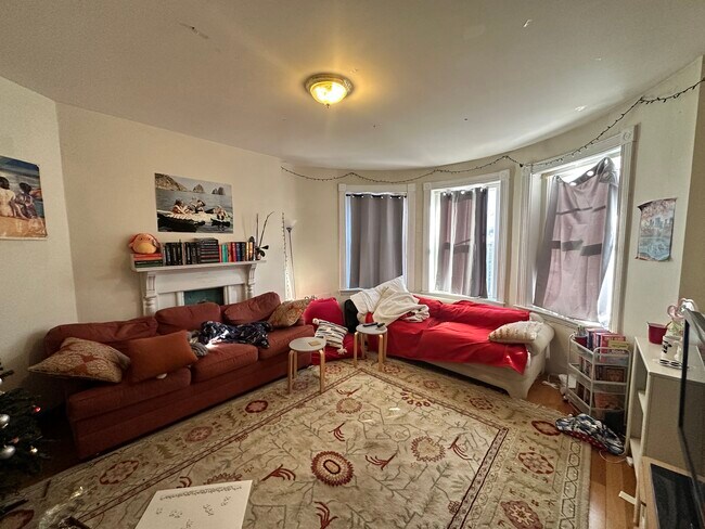 Photo - 71 Pontiac St Unit 2