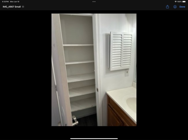 Photo - 3891 Millstone Rd Unidad Millstone