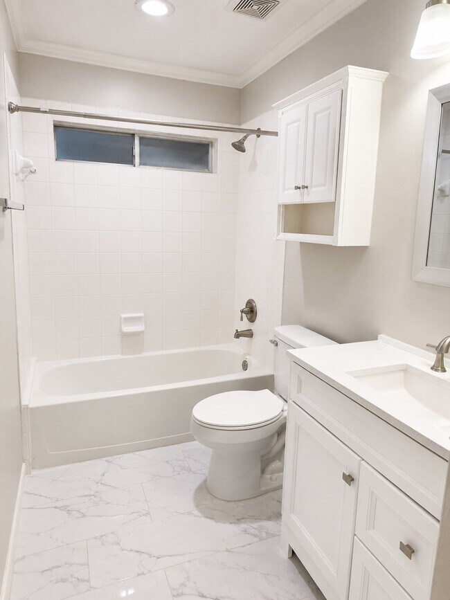Photo - 1208 Andrews St