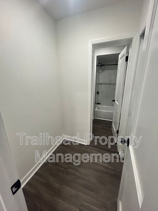 Photo - 312 E Gregory Blvd
