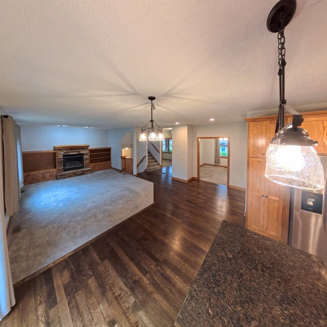 Photo - 11956 Castle Rock Ct N