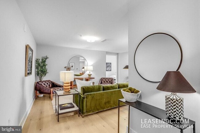 Photo - 1211 Van St SE Unit #501a