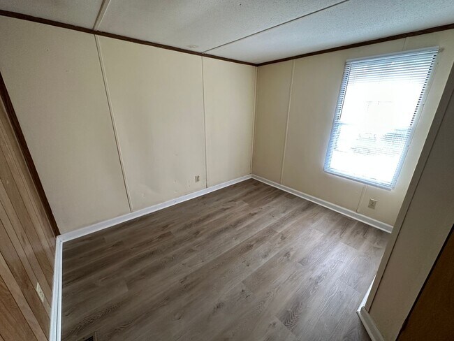 Photo - 4241 Gordon Road Unit Lot 14