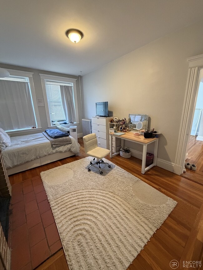 175 Harvard St Unit 2