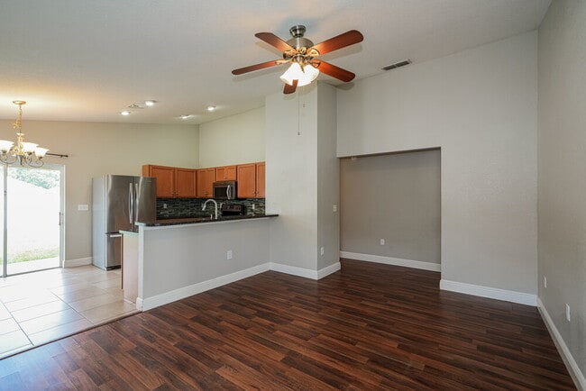 Photo - 5062 Belmont Park Ln