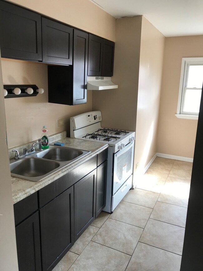 Photo - 14523 Van Buren St Unit 14523-2E