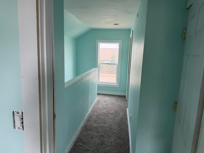 Photo - 232 N Main St