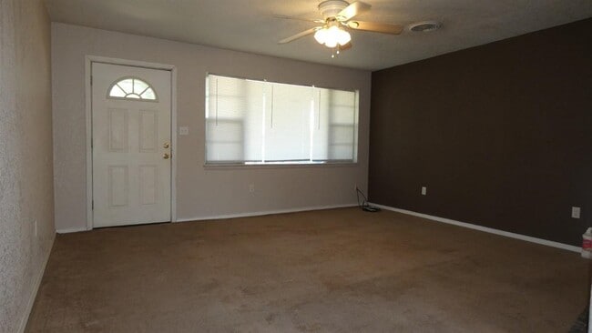 Photo - 2205 NW 46th St